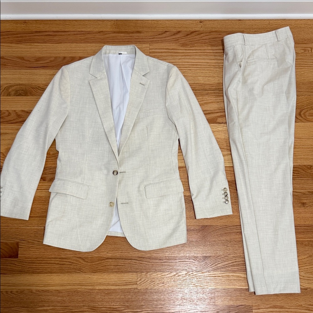 Light Cream Men's Two-Piece Suit Jacket & Pants